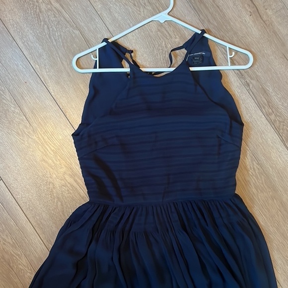 French Connection halter dress, split back, semi sheer sweep in navy blue Size 6 - Picture 4 of 11